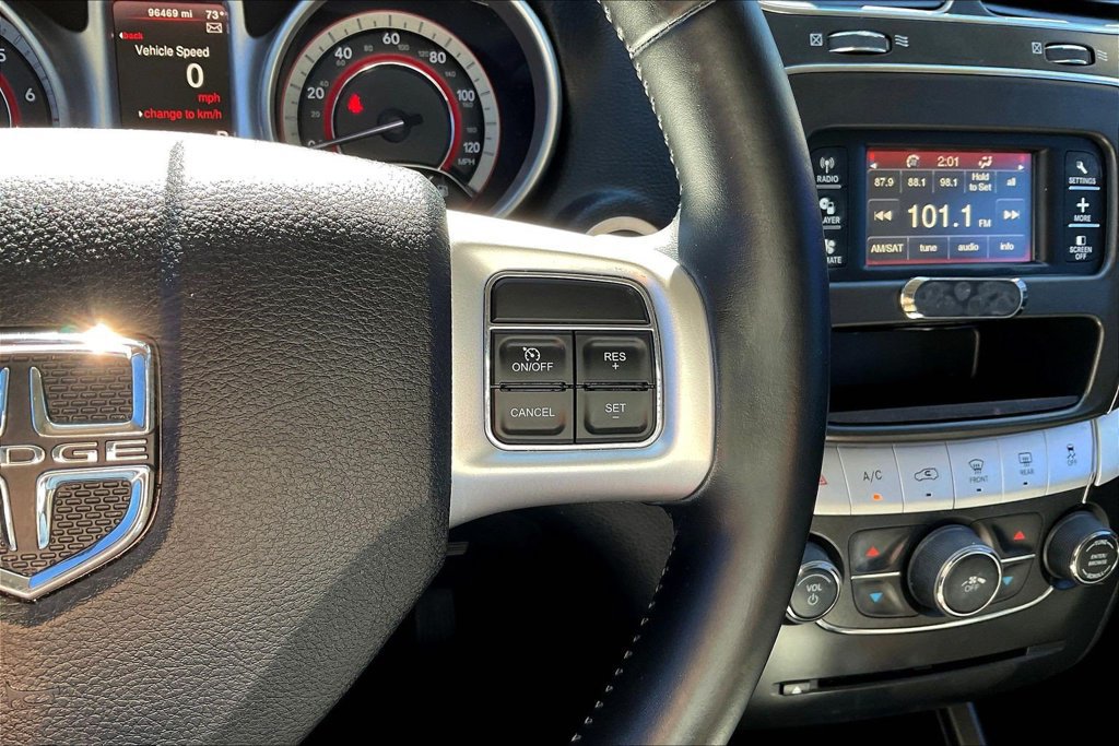Used 2020 Dodge Journey SE w/ SE Popular Equipment Group FWD image 15
