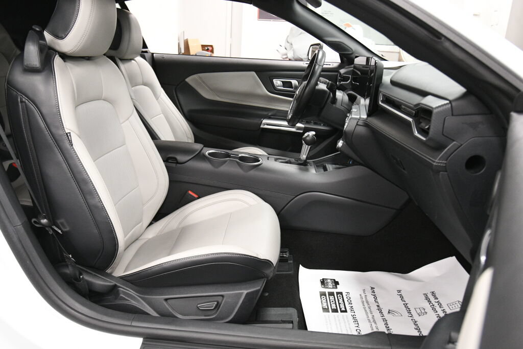 Used 2024 Ford Mustang Premium RWD image 21