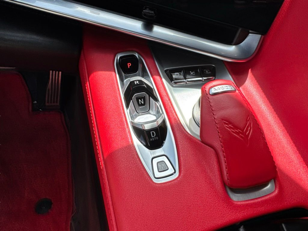 Used 2022 Chevrolet Corvette Stingray Preferred Cpe w/ Engine Appearance Package RWD image 13