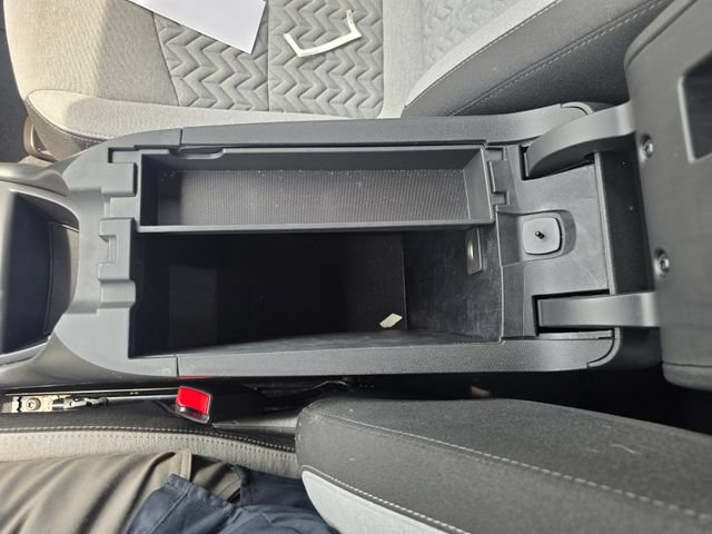 Used 2022 Chevrolet Equinox LT FWD image 28