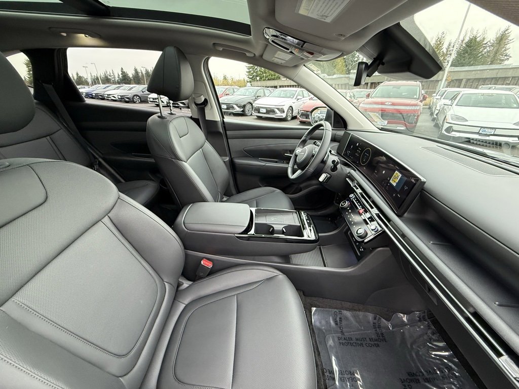 Certified 2025 Hyundai Tucson SEL image 16