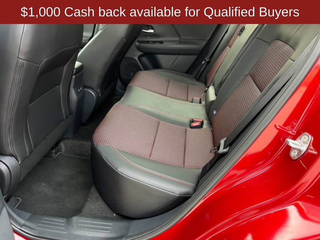 New 2026 Nissan Kicks SR image 19