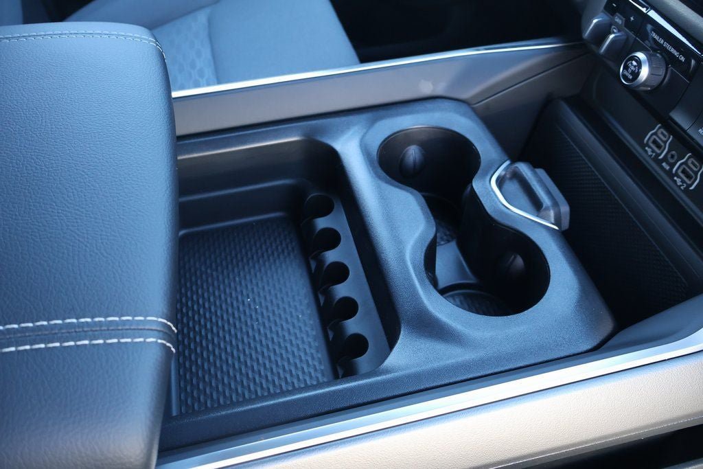 New 2026 RAM 1500 Big Horn AWD/4WD image 12
