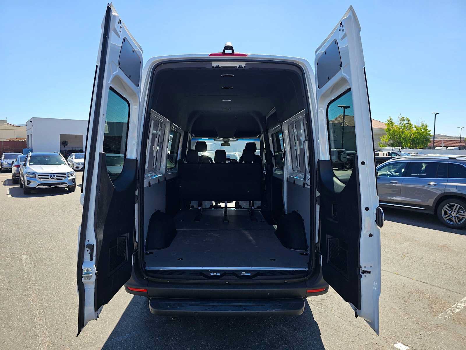 Used 2026 Mercedes-Benz Sprinter 2500 image 18