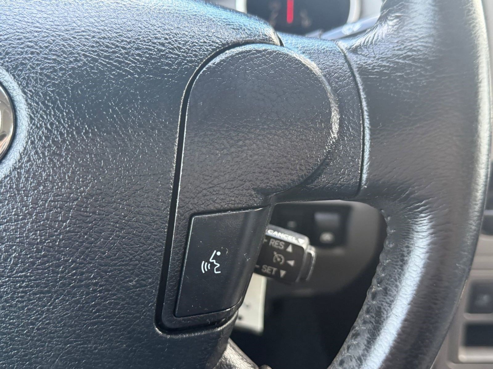 Used 2012 Toyota Tundra Limited image 26