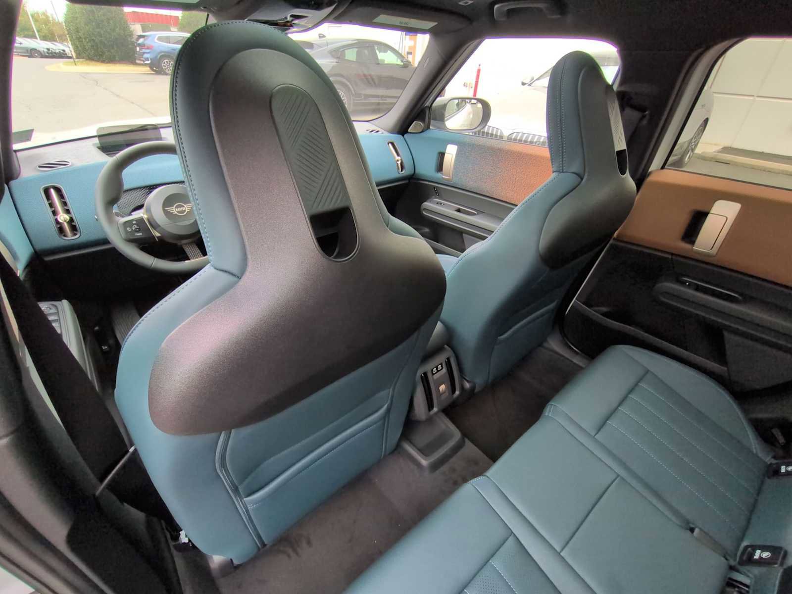 New 2025 MINI Cooper Countryman S w/ Comfort Package Max image 19