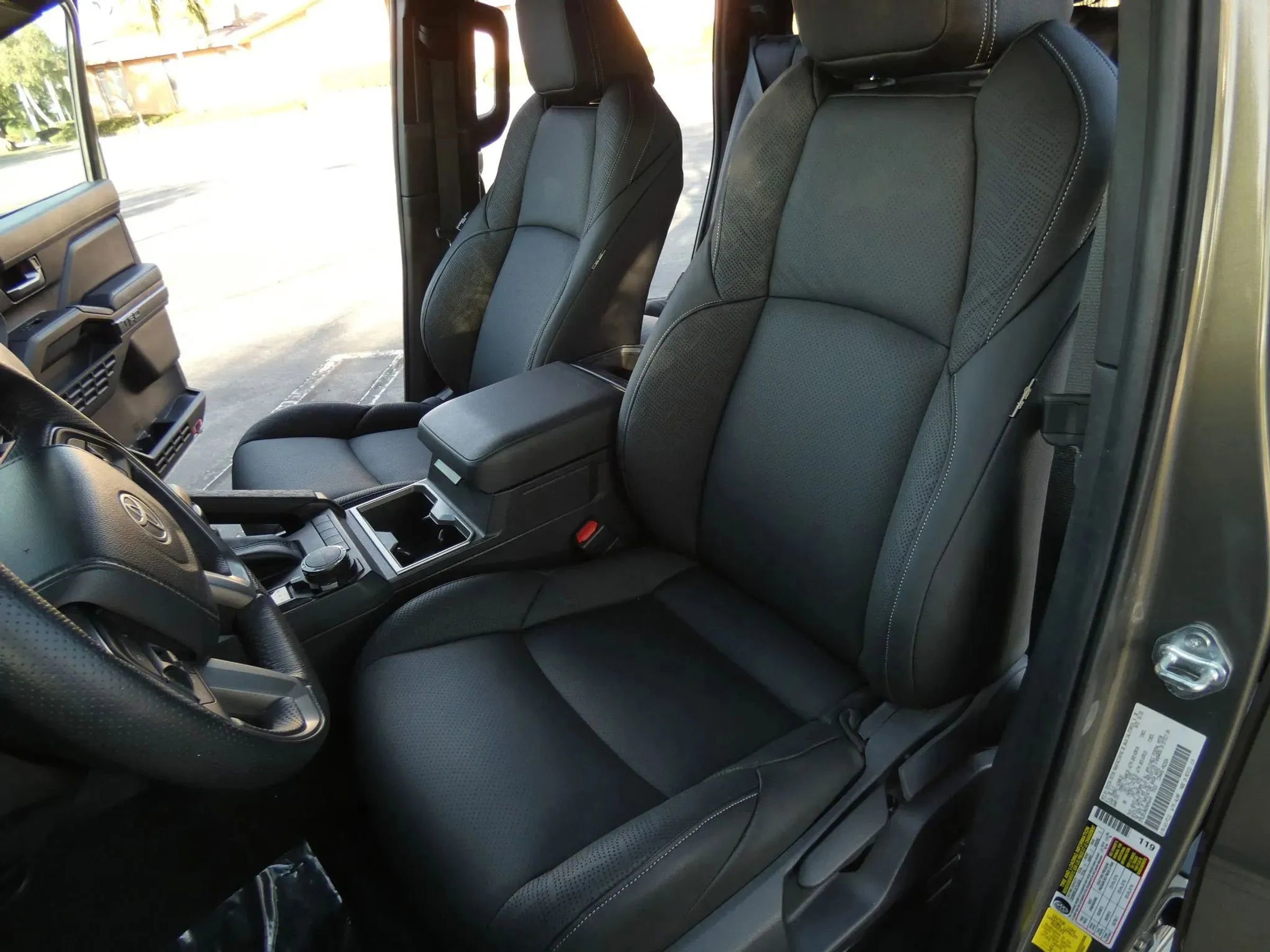 Used 2025 Toyota Tacoma TRD Sport image 66