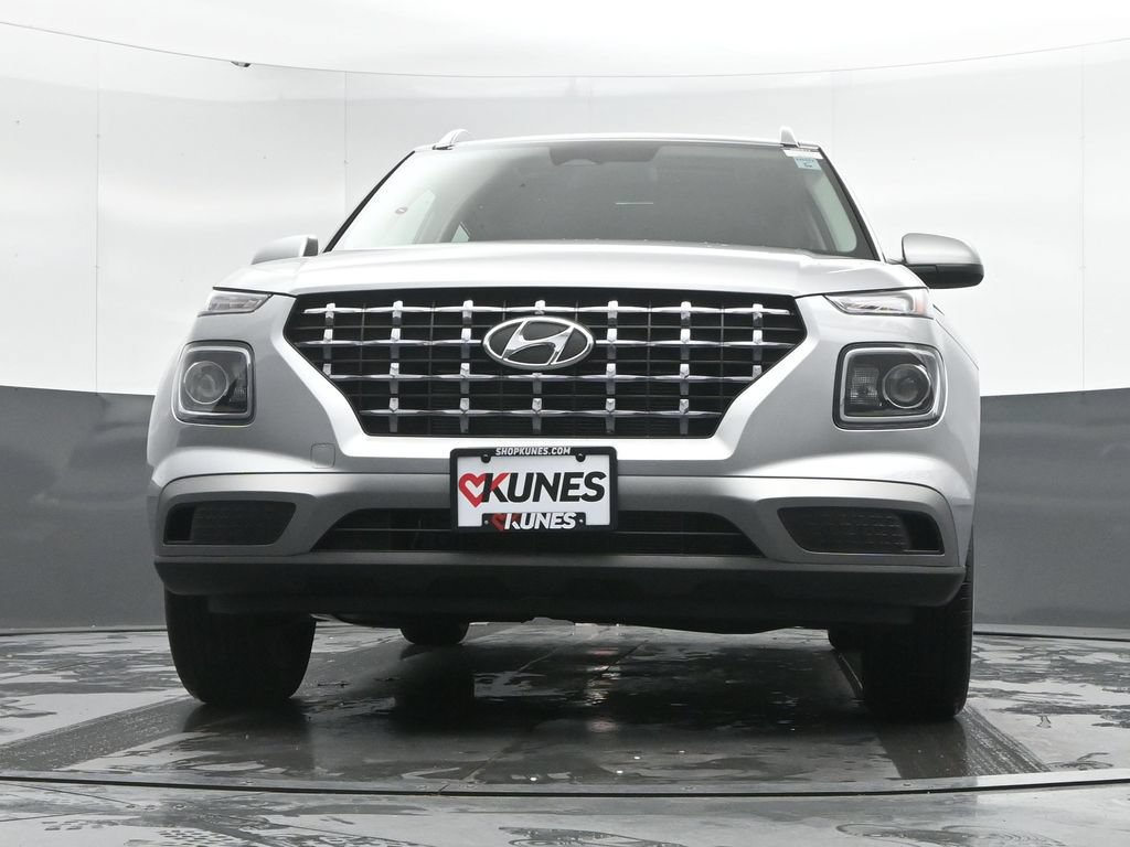 New 2026 Hyundai Venue SEL FWD image 44