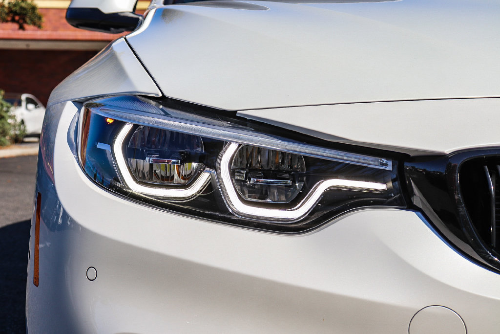 Used 2020 BMW M4 Coupe w/ Competition Package RWD image 10