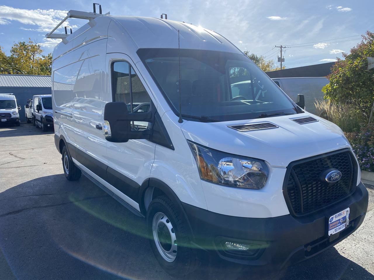 Used 2023 Ford Transit 250 148 High Roof RWD image 3