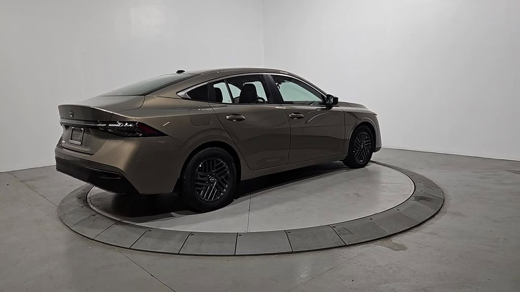 New 2026 Nissan Sentra SV image 5