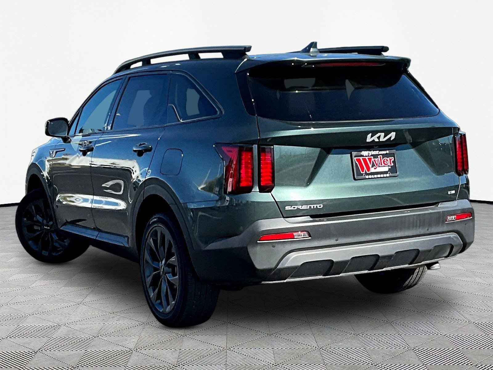 Used 2023 Kia Sorento X-Line EX AWD/4WD image 4