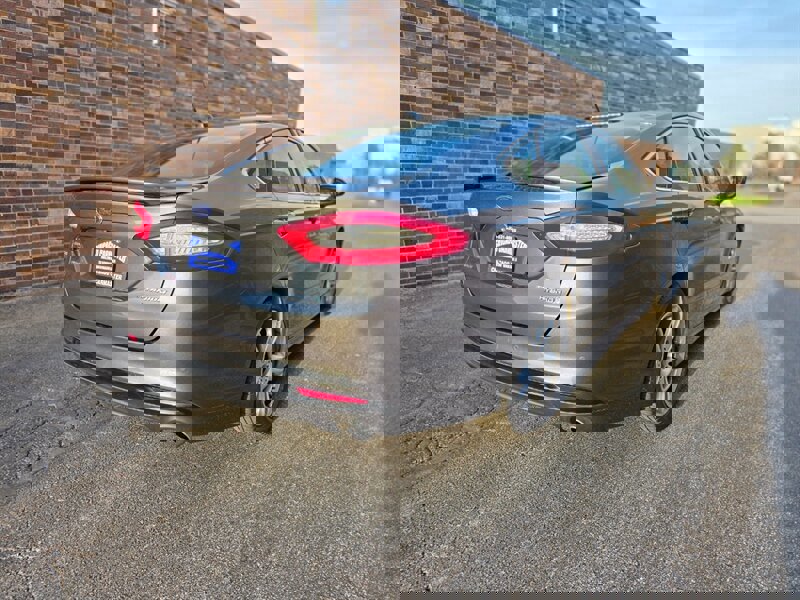 Used 2015 Ford Fusion Titanium image 4