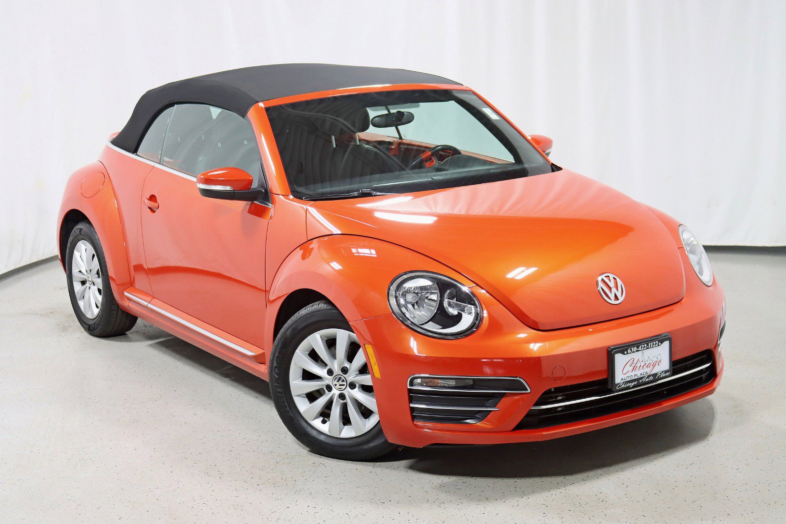 Used 2019 Volkswagen Beetle 2.0T S FWD image 2