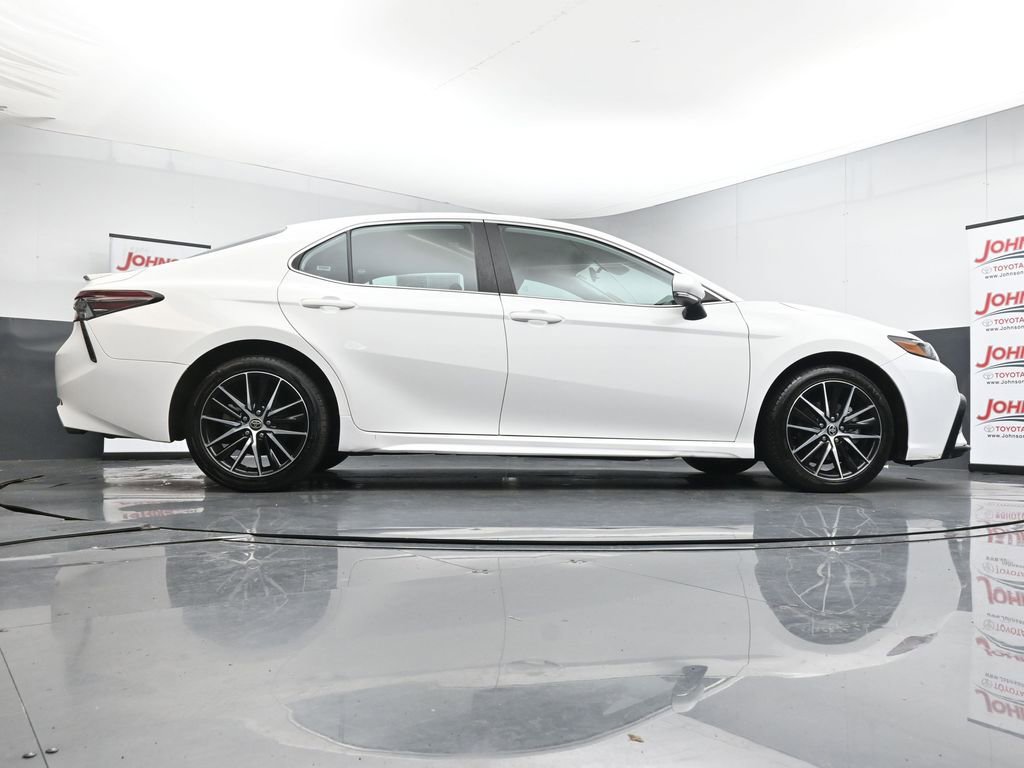 Used 2024 Toyota Camry SE FWD image 42