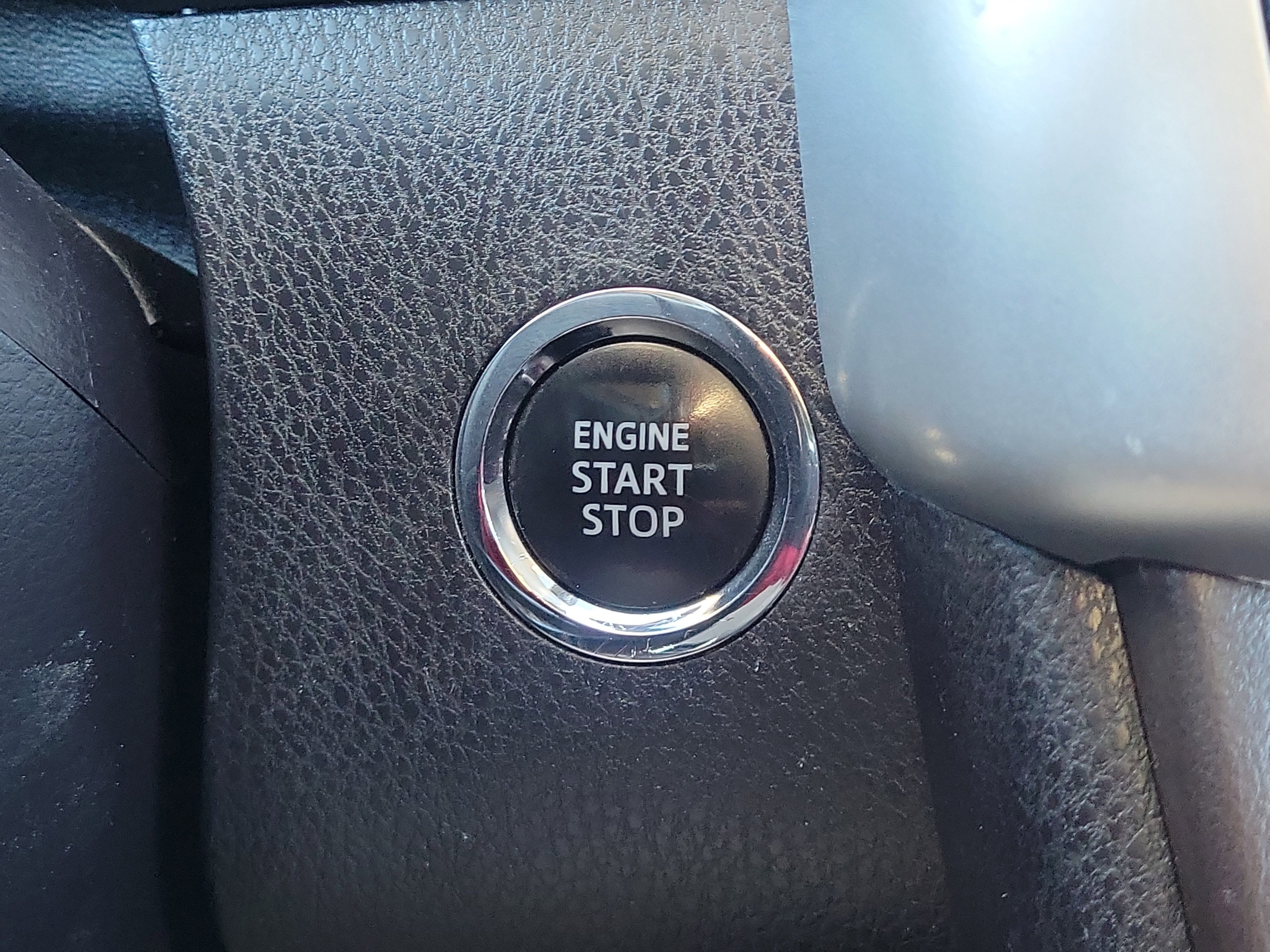 Used 2019 Toyota Highlander XLE image 31