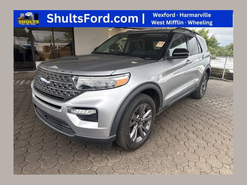 Certified 2024 Ford Explorer XLT w/ Equipment Group 202A