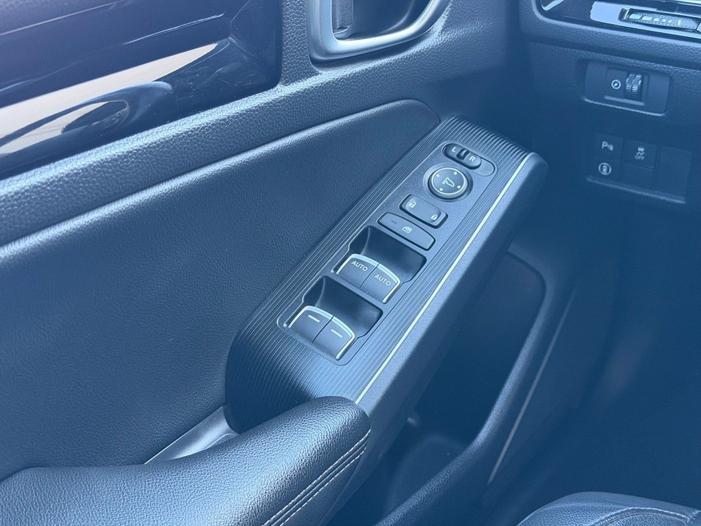 Used 2024 Honda Civic Touring image 9