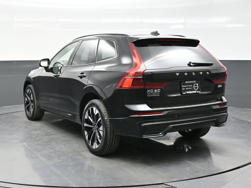 Used 2026 Volvo XC60 B5 Plus AWD/4WD image 5