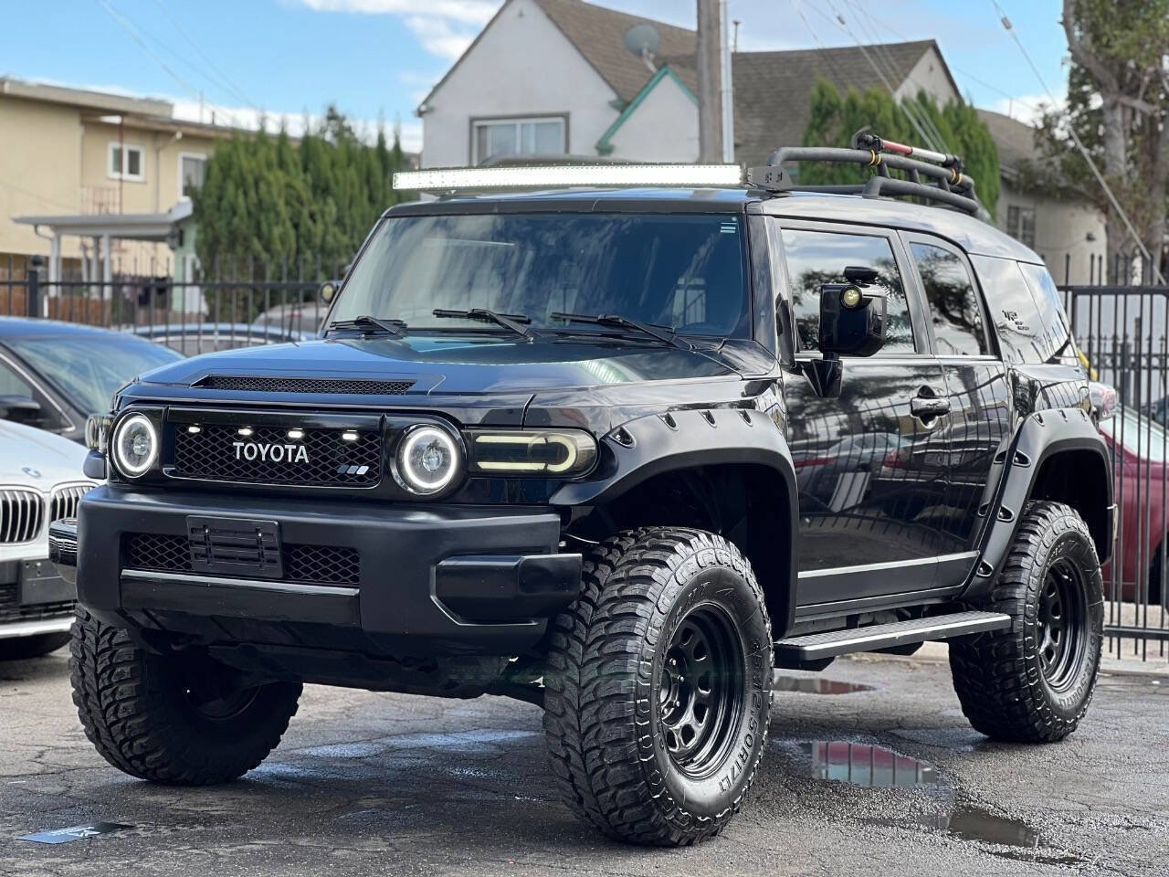Used 2009 Toyota FJ Cruiser 2WD image 1
