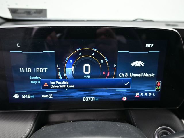 Used 2025 Chevrolet Equinox LT image 17