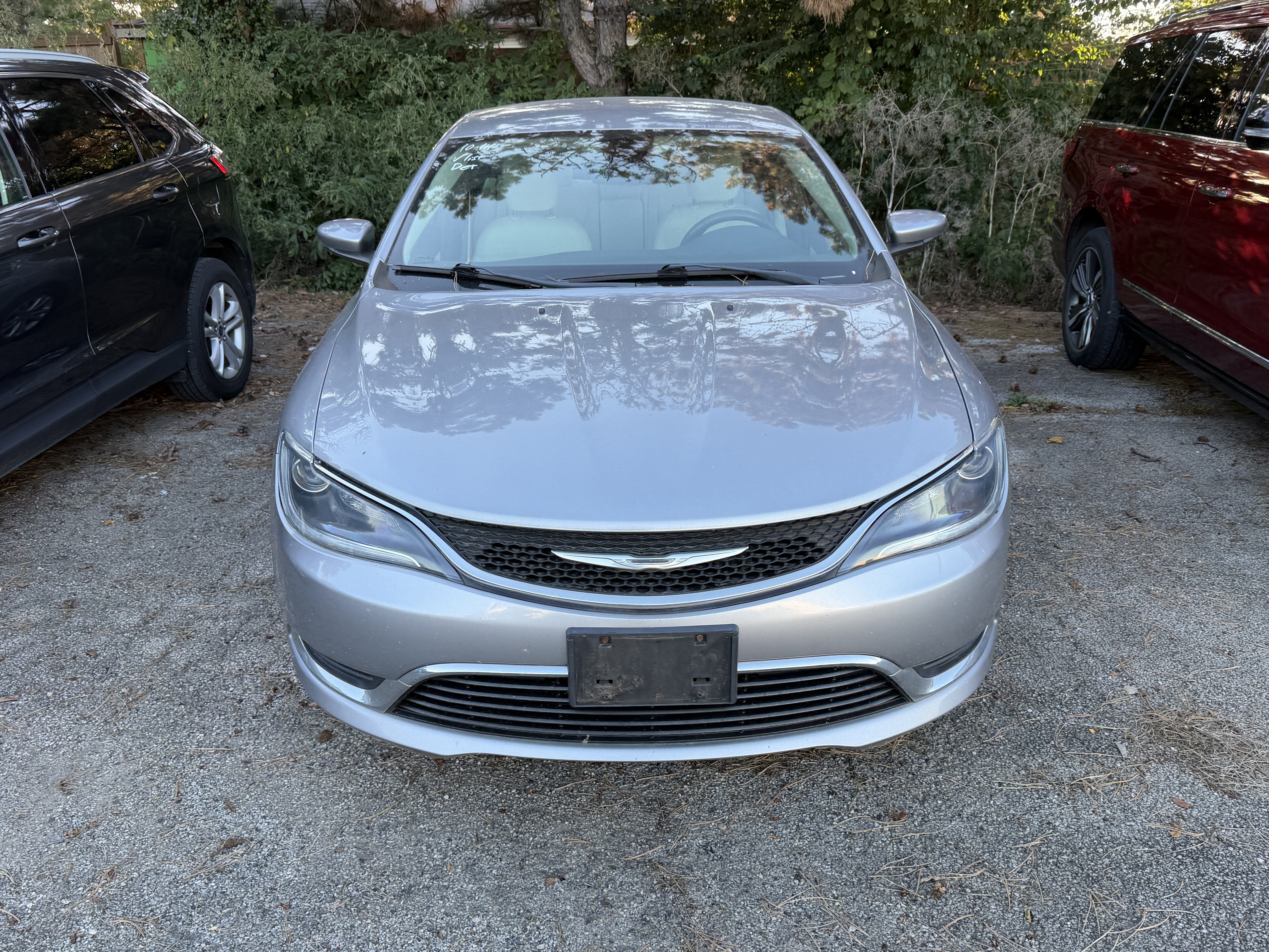 Used 2015 Chrysler 200 Limited FWD image 3