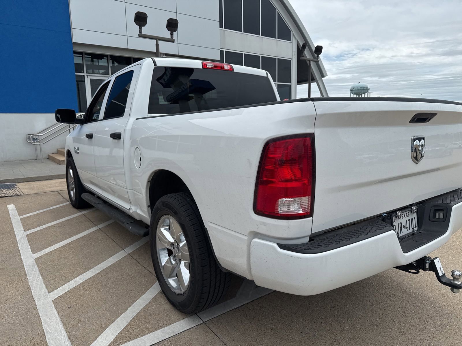 Used 2018 RAM 1500 Express w/ Express Value Package RWD image 7