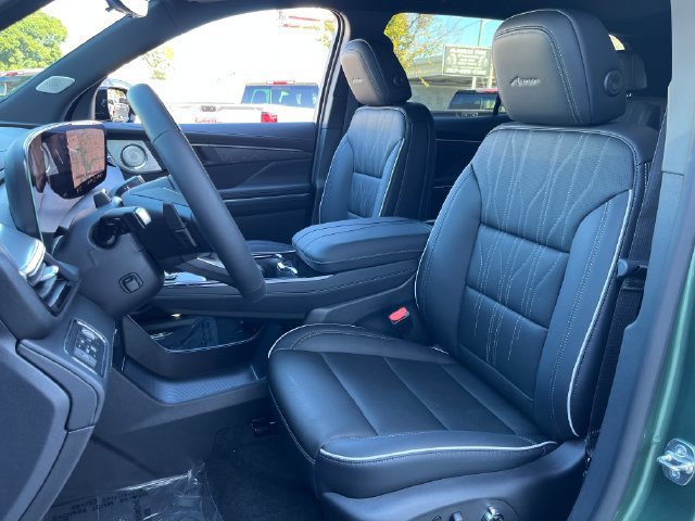 New 2027 Buick Enclave Avenir AWD/4WD image 10