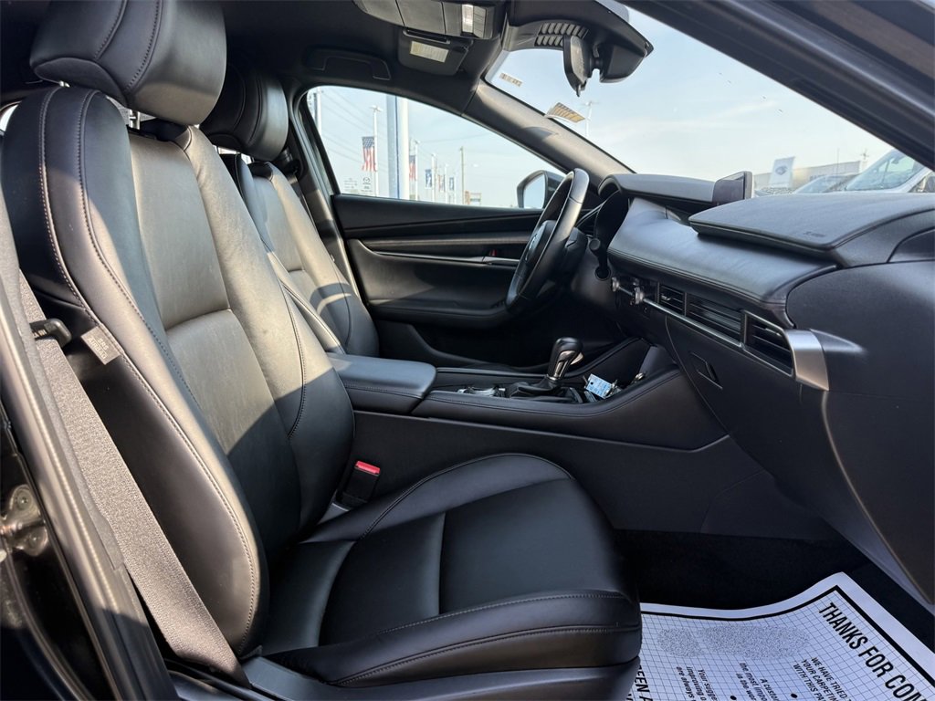 Used 2024 MAZDA MAZDA3 s image 13