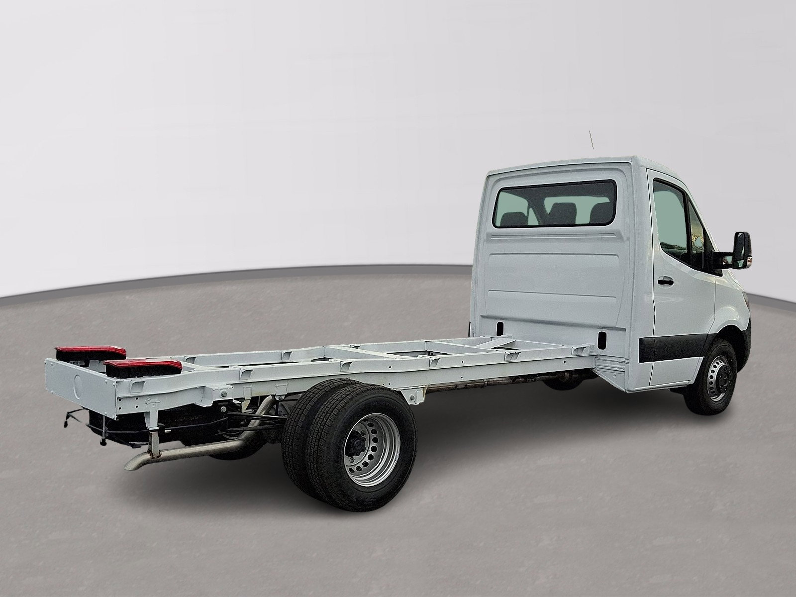 New 2026 Mercedes-Benz Sprinter 4500 image 4
