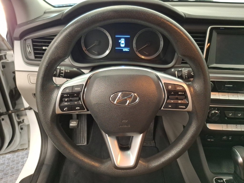 Used 2019 Hyundai Sonata SE image 17
