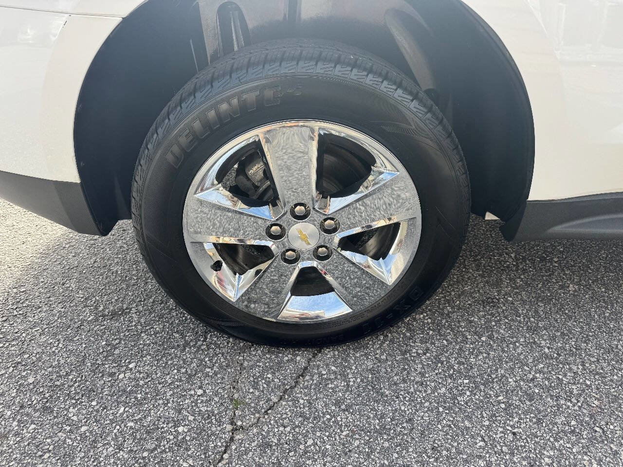 Used 2013 Chevrolet Equinox LTZ image 9