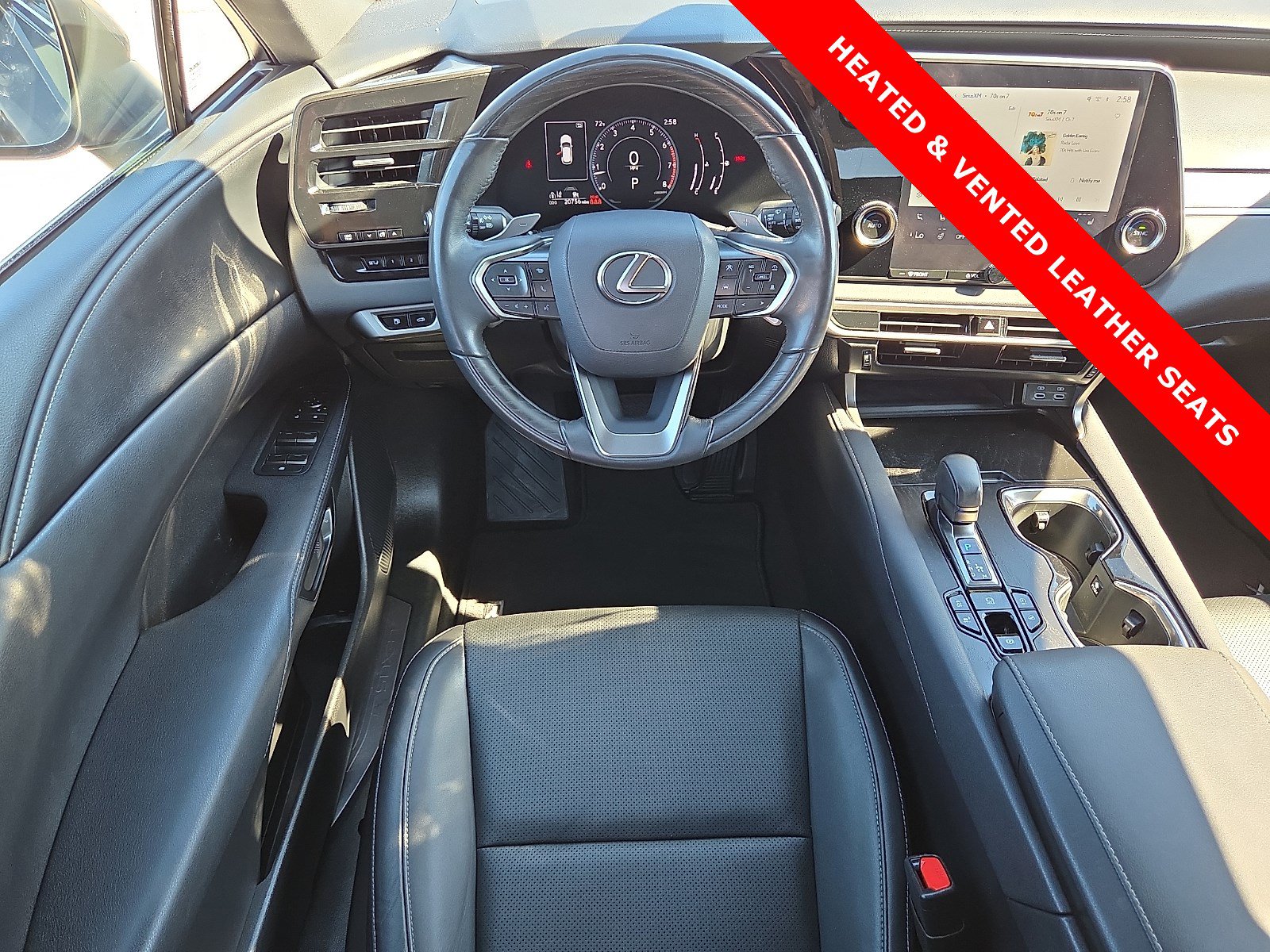 Used 2023 Lexus RX 350 Premium w/ Accessory Package (Z1) AWD/4WD image 12