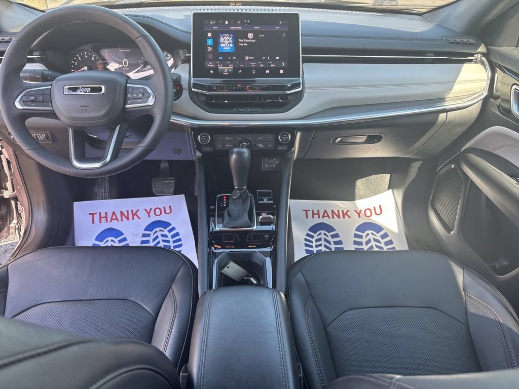Certified 2023 Jeep Compass Limited AWD/4WD image 32