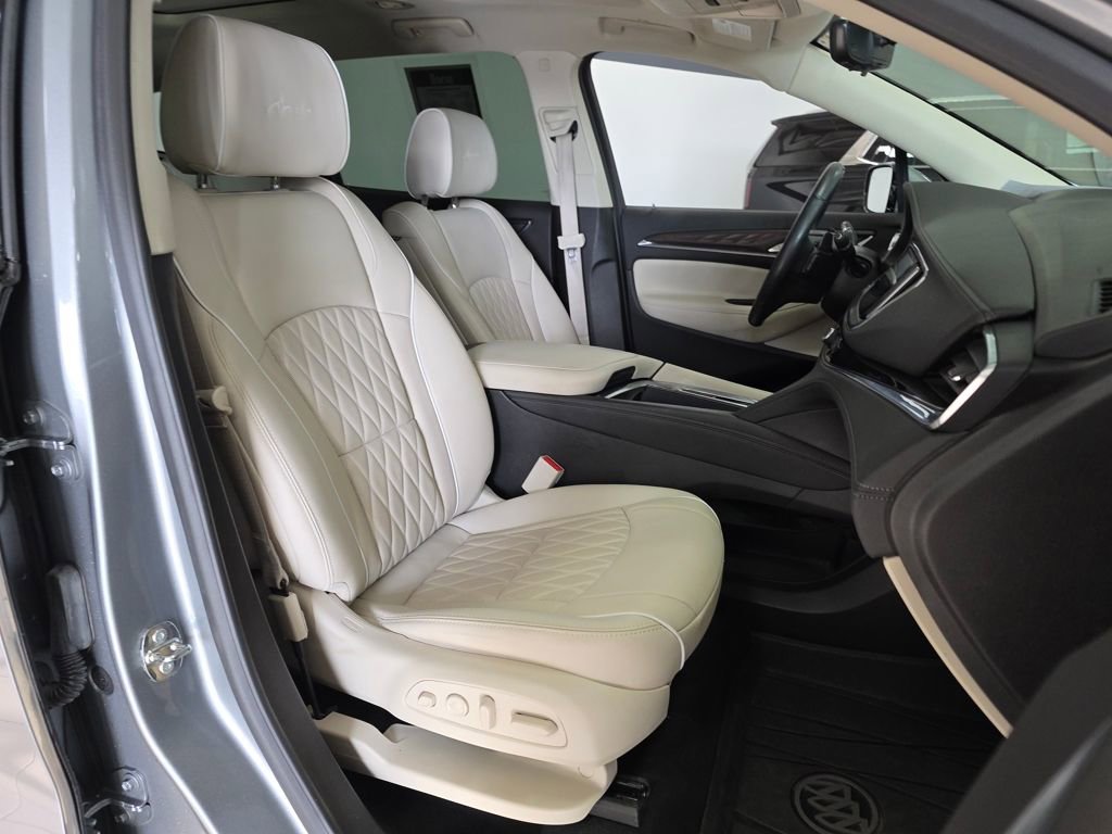 Used 2023 Buick Enclave Avenir w/ Trailering Package, 5000 lbs. image 16