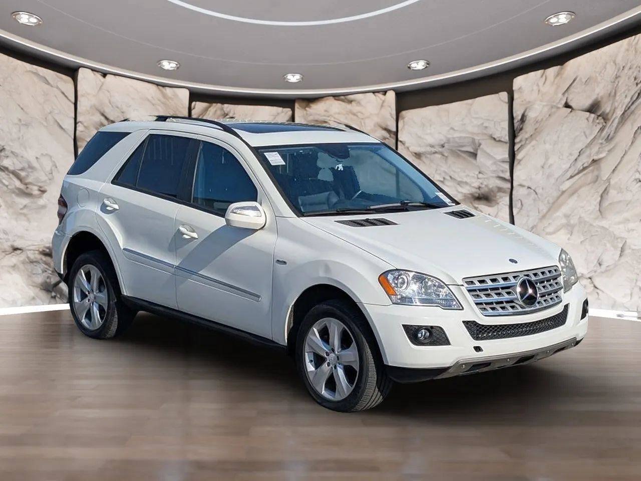 Used 2009 Mercedes-Benz ML 320 BlueTEC 4MATIC image 18