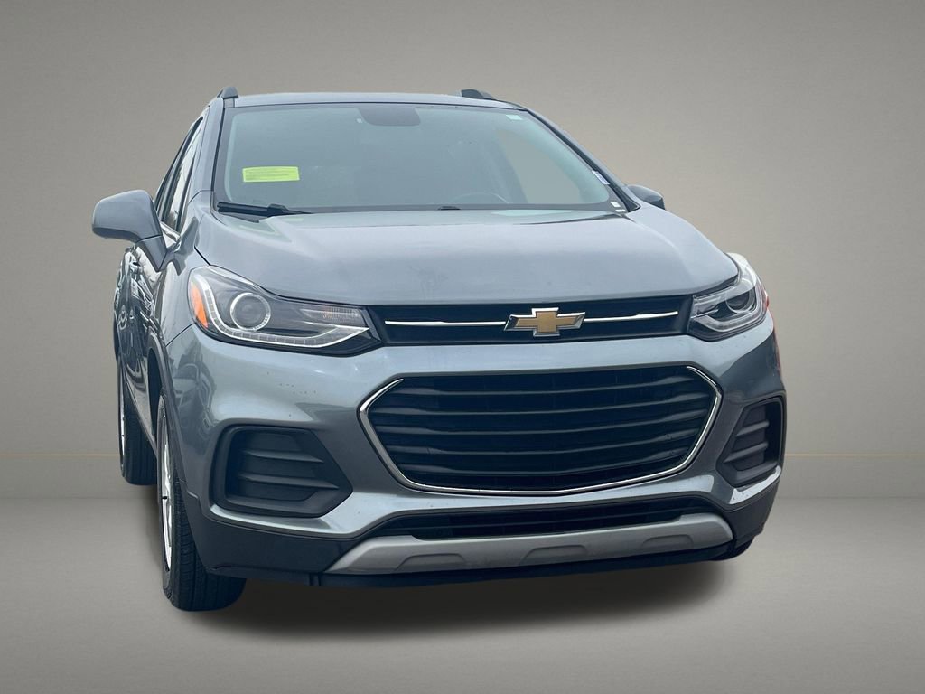 Used 2020 Chevrolet Trax LT w/ Driver Confidence Package FWD image 8