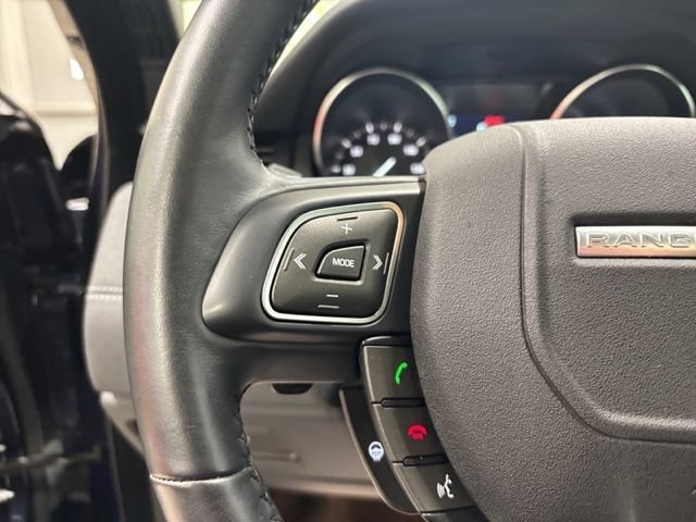 Used 2018 Land Rover Range Rover Evoque SE AWD/4WD image 14