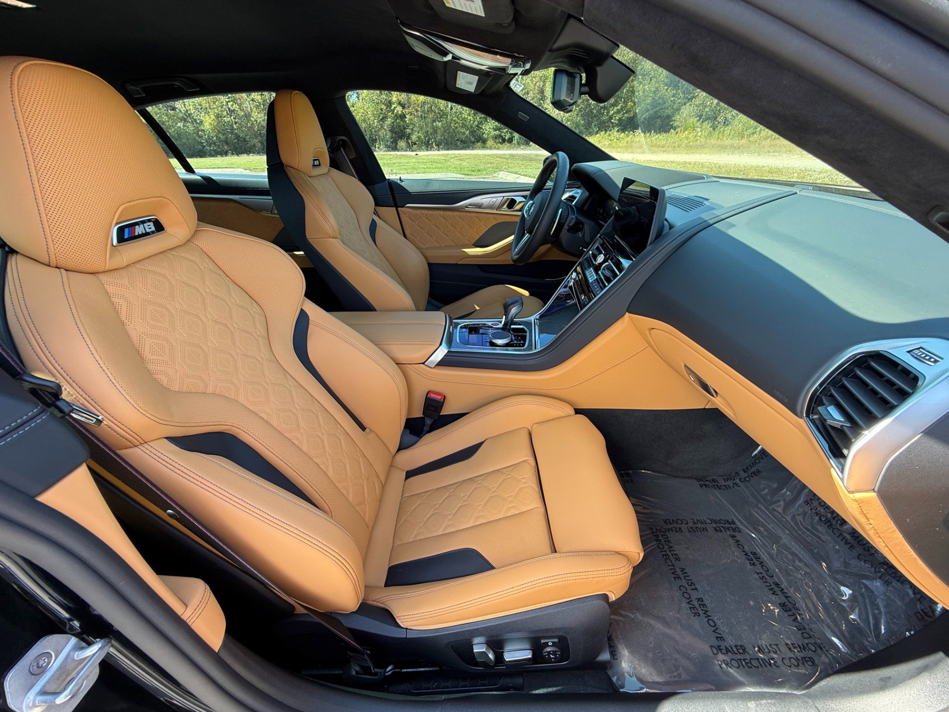 Used 2025 BMW M8 Competition image 19