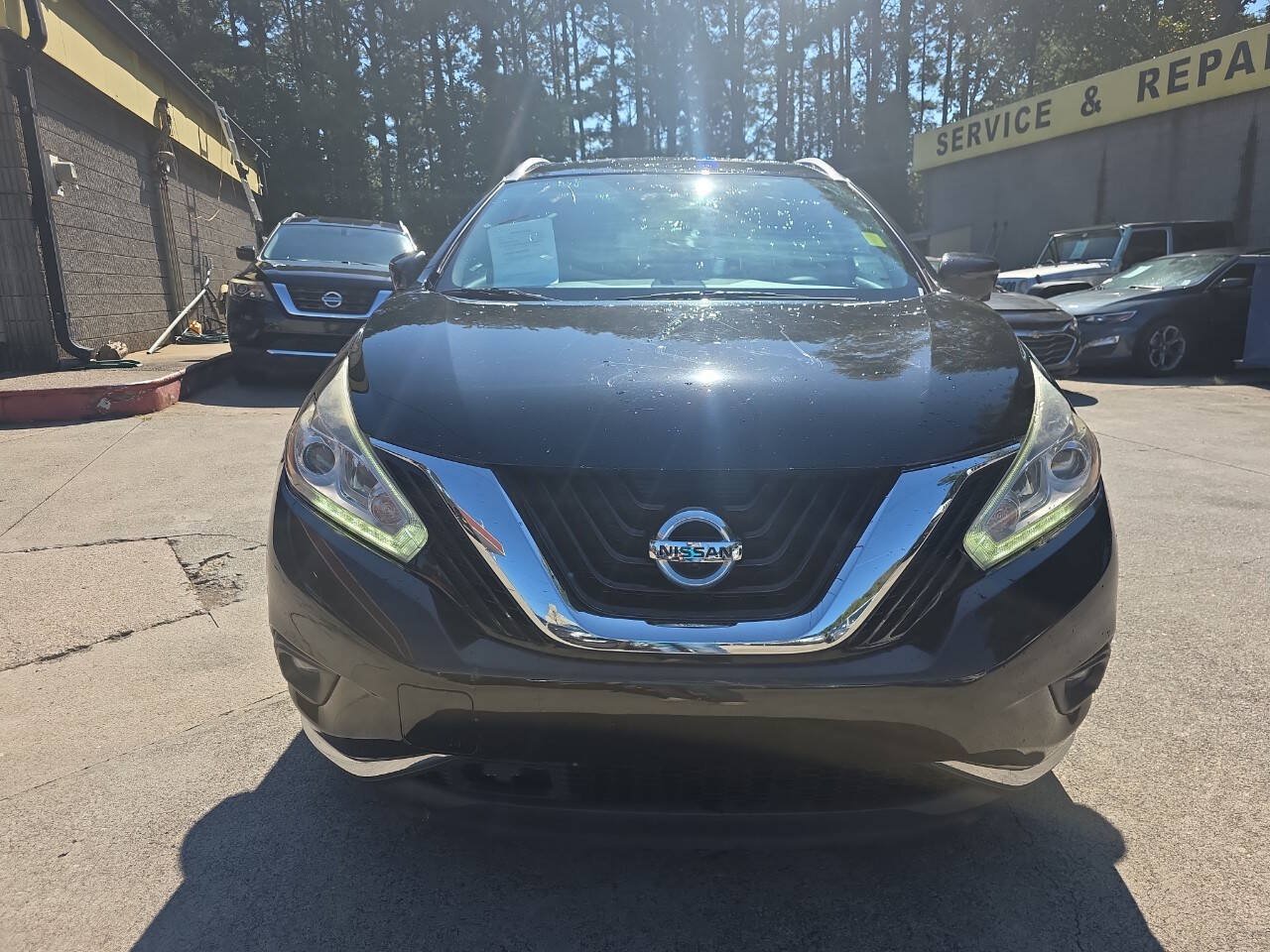 Used 2017 Nissan Murano Platinum w/ Platinum Technology Package AWD/4WD image 3