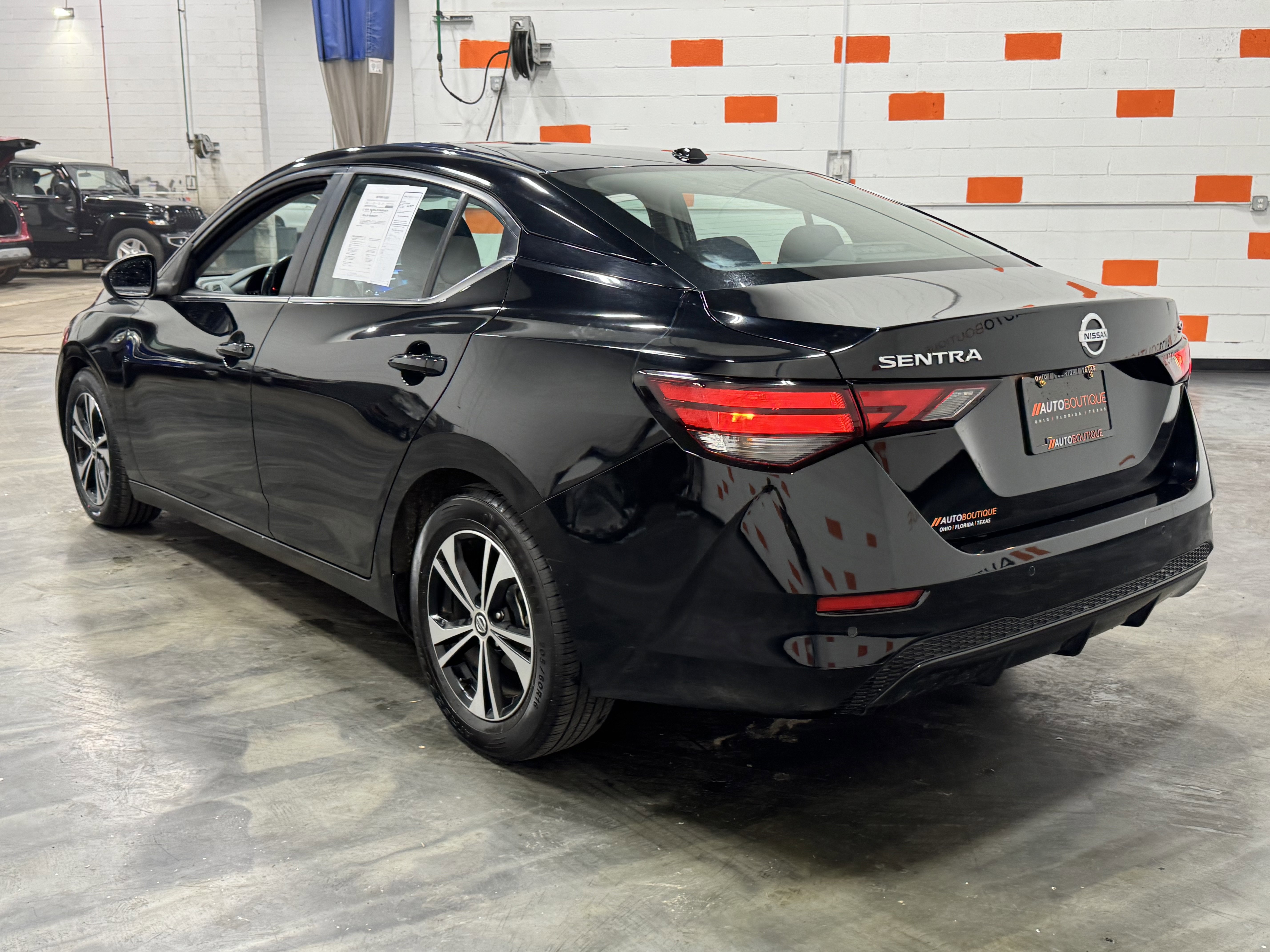 Used 2021 Nissan Sentra SV image 11