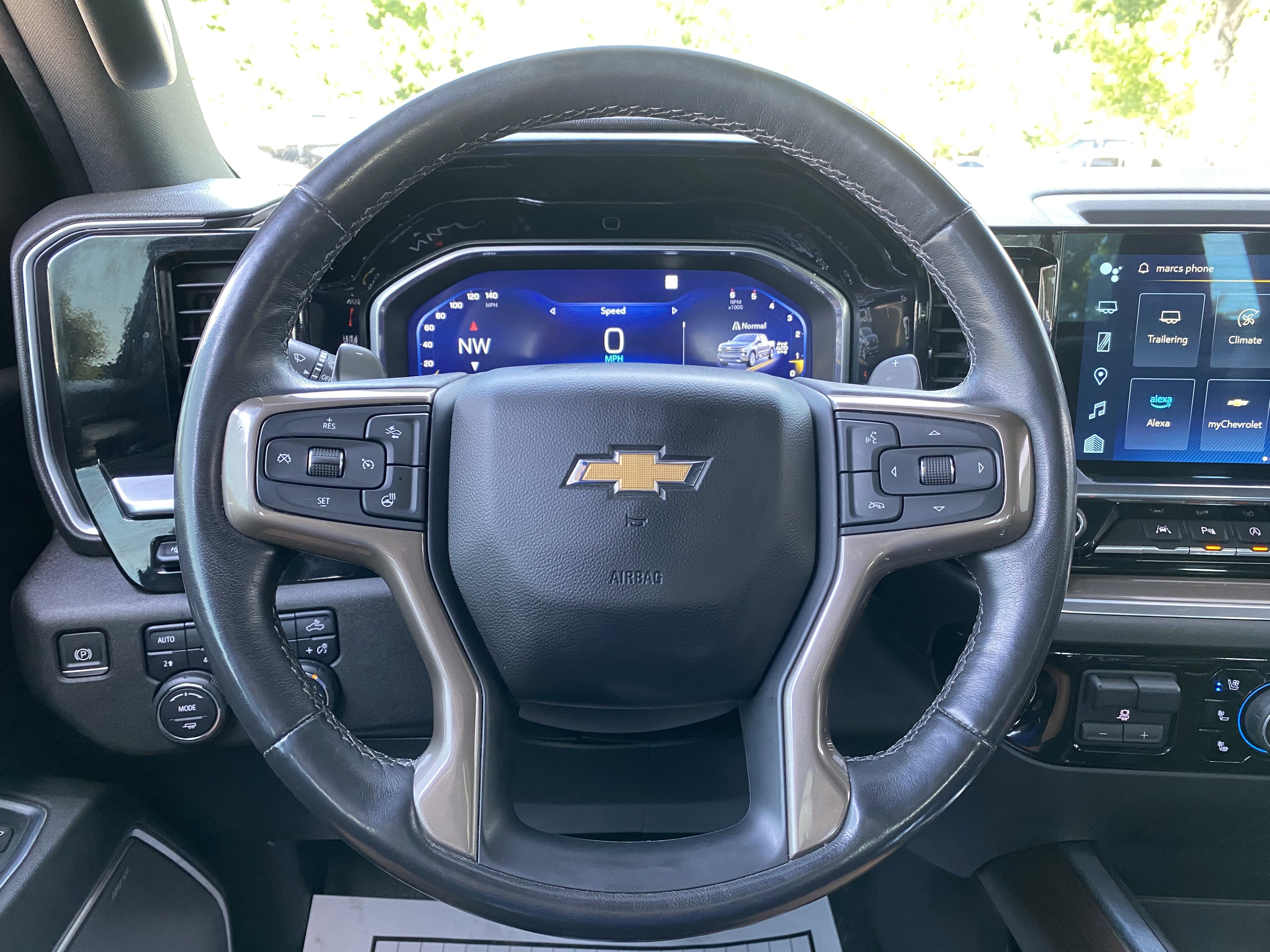 Used 2022 Chevrolet Silverado 1500 High Country w/ High Country Premium Package AWD/4WD image 19