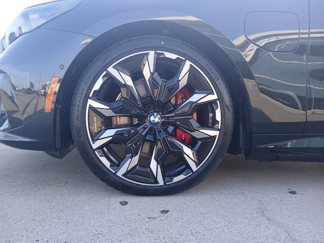 New 2027 BMW 550e xDrive AWD/4WD image 5