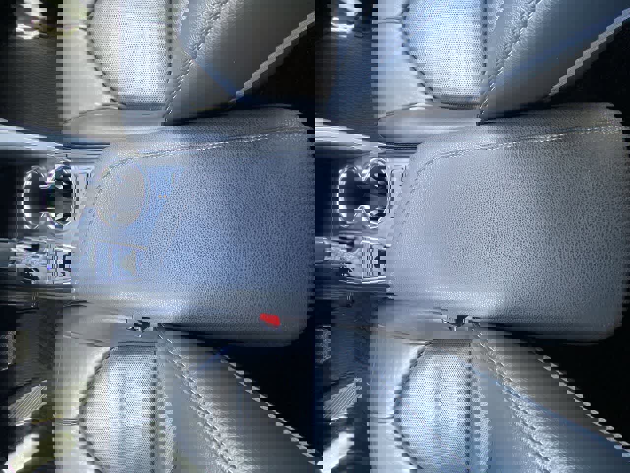 Used 2018 Toyota Camry XSE image 20