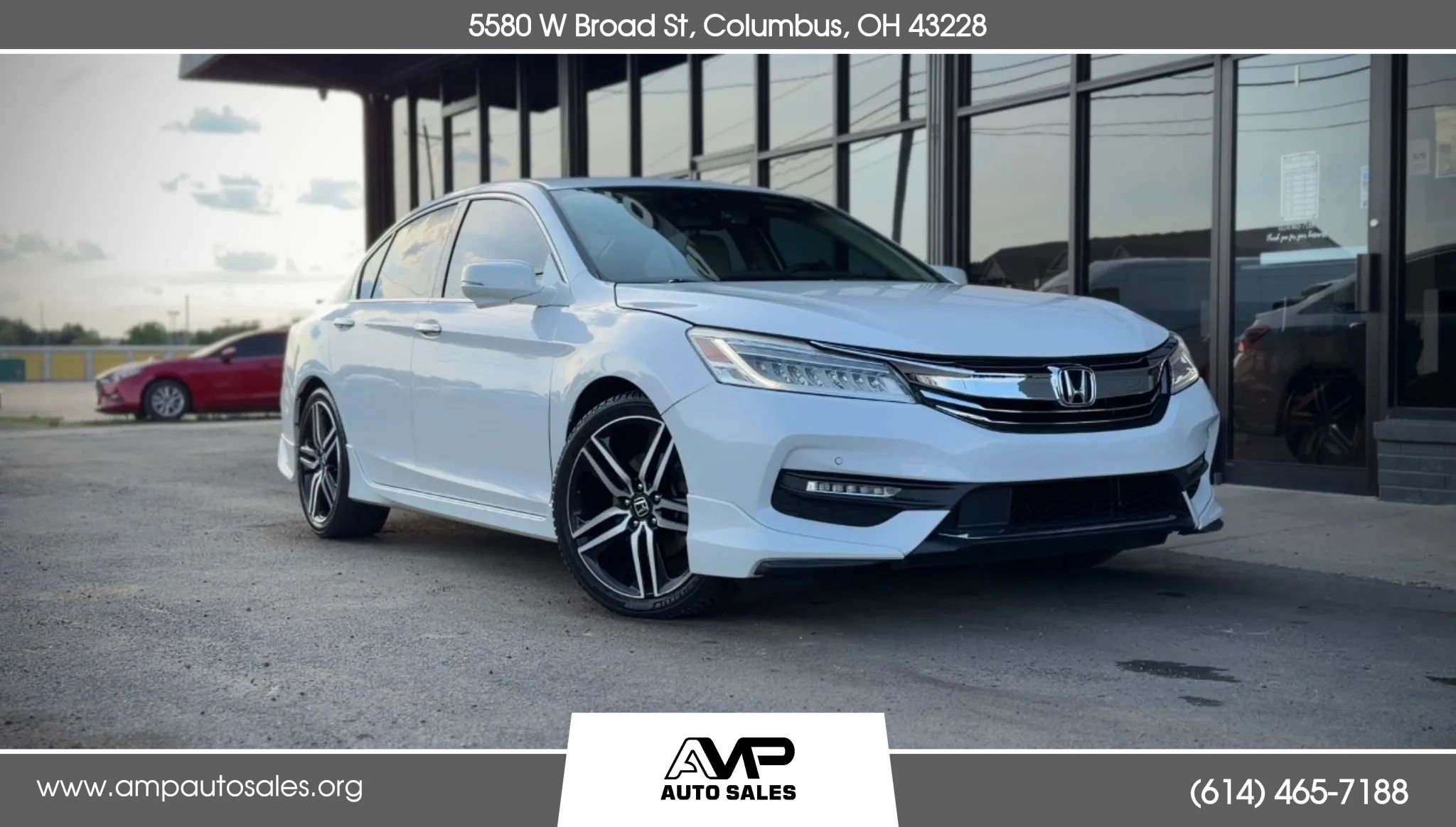 Used 2016 Honda Accord Touring image 1