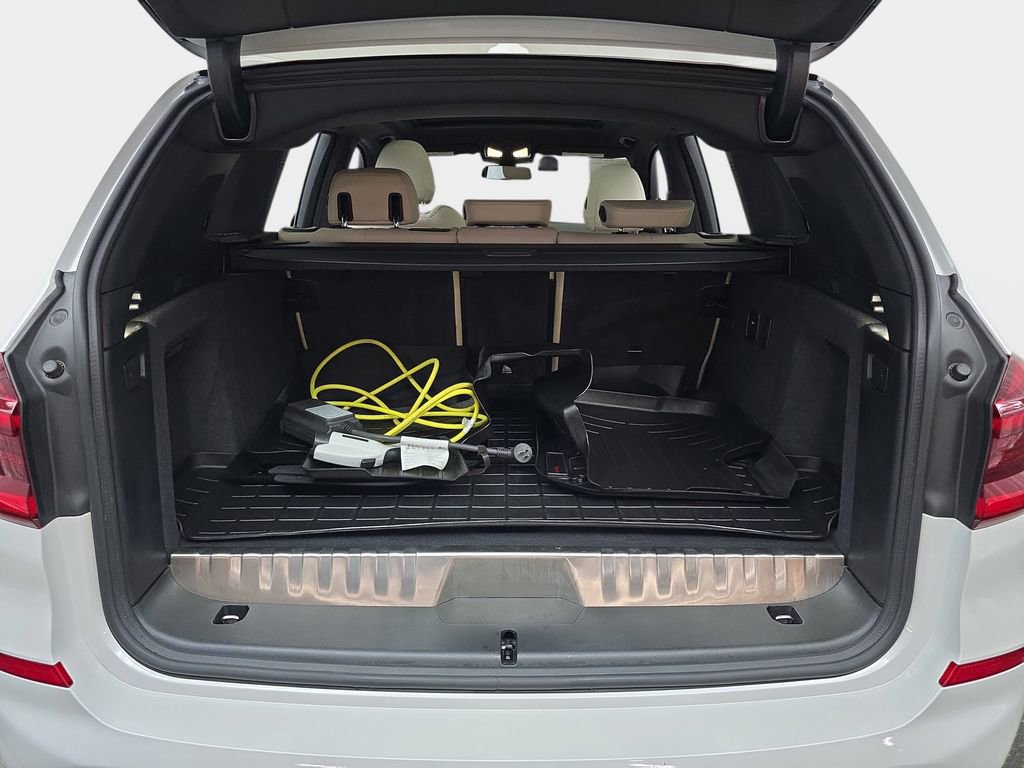 Used 2021 BMW X3 xDrive30e w/ Executive Package image 14