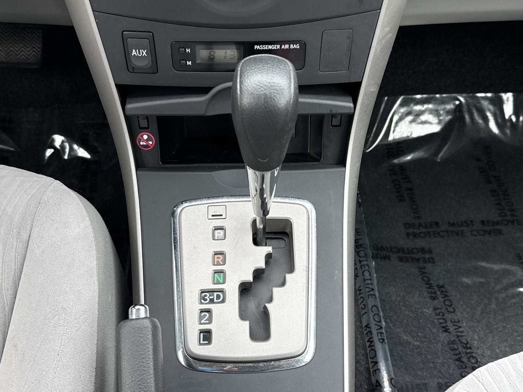 Used 2010 Toyota Corolla LE FWD image 17