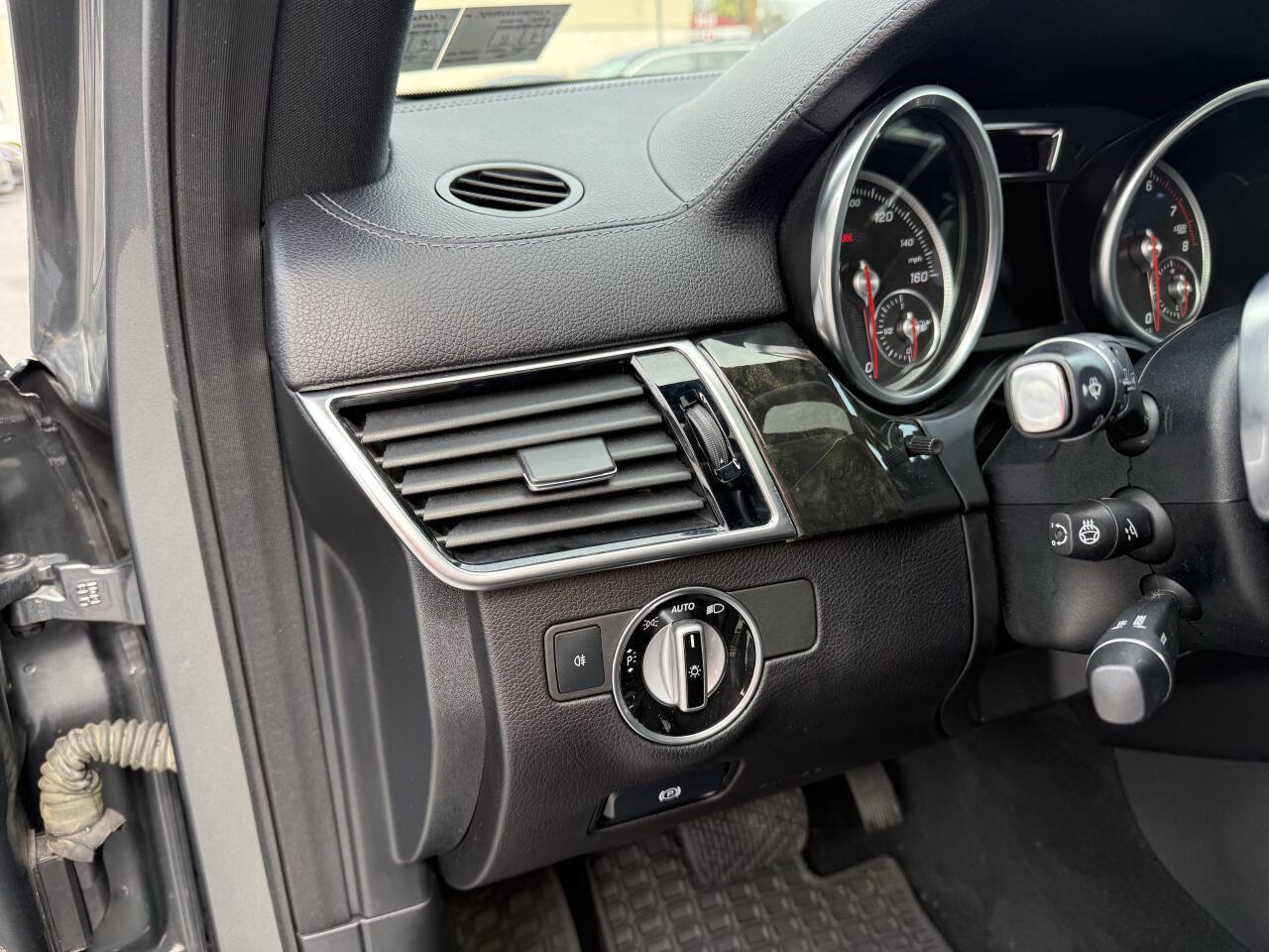 Used 2017 Mercedes-Benz GLS 450 4MATIC image 12