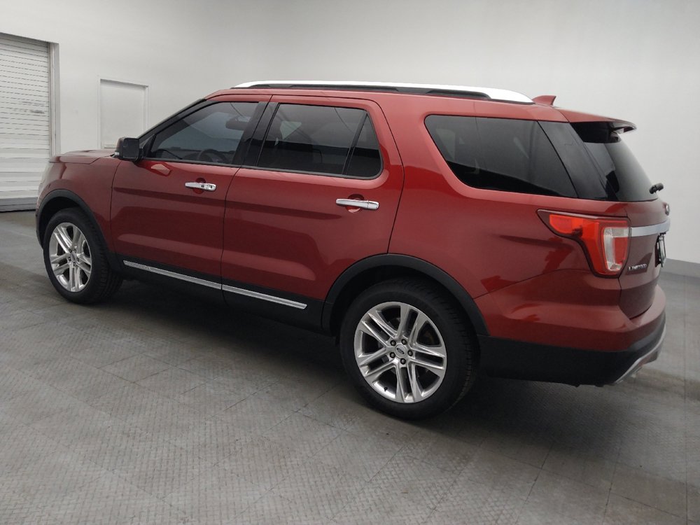 Used 2017 Ford Explorer Limited FWD image 3
