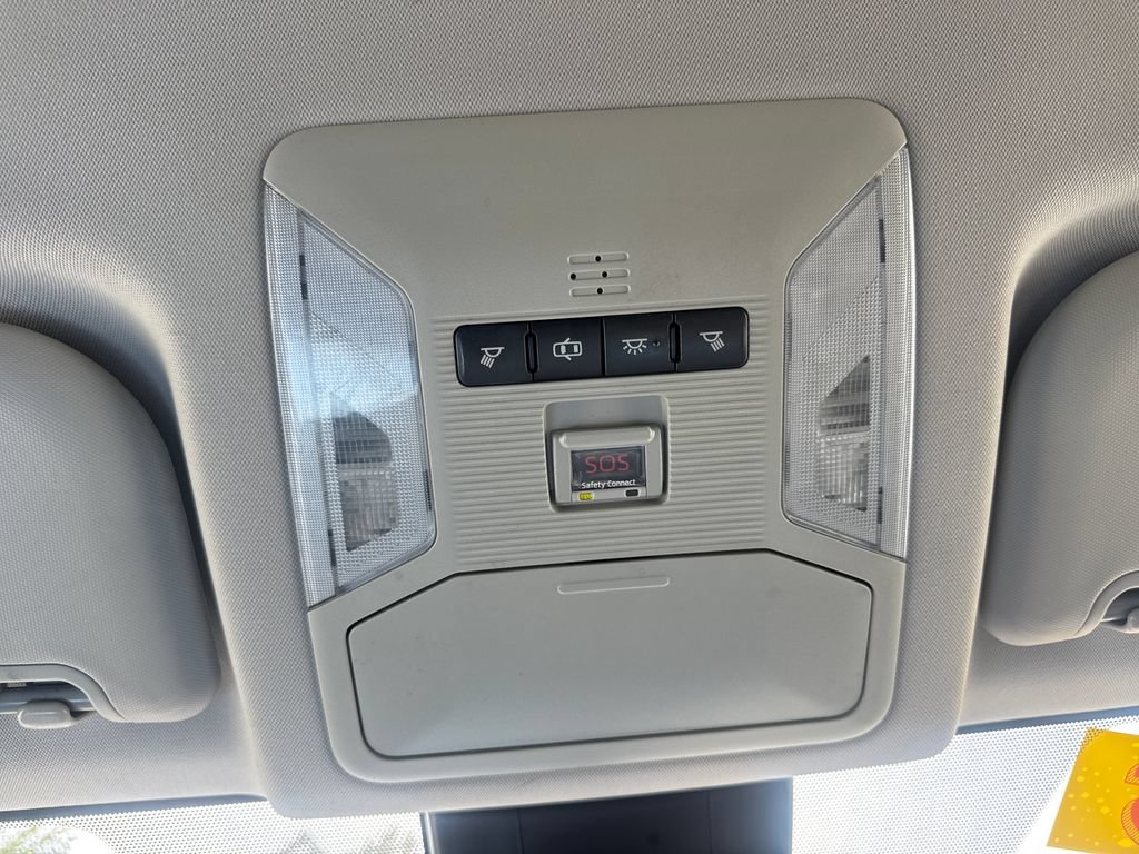 Used 2019 Toyota RAV4 LE w/ All Weather Liner Package AWD/4WD image 27